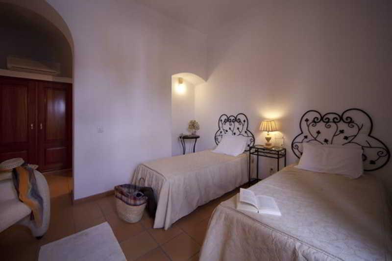 Betica Hotel Rural Pias  المظهر الخارجي الصورة